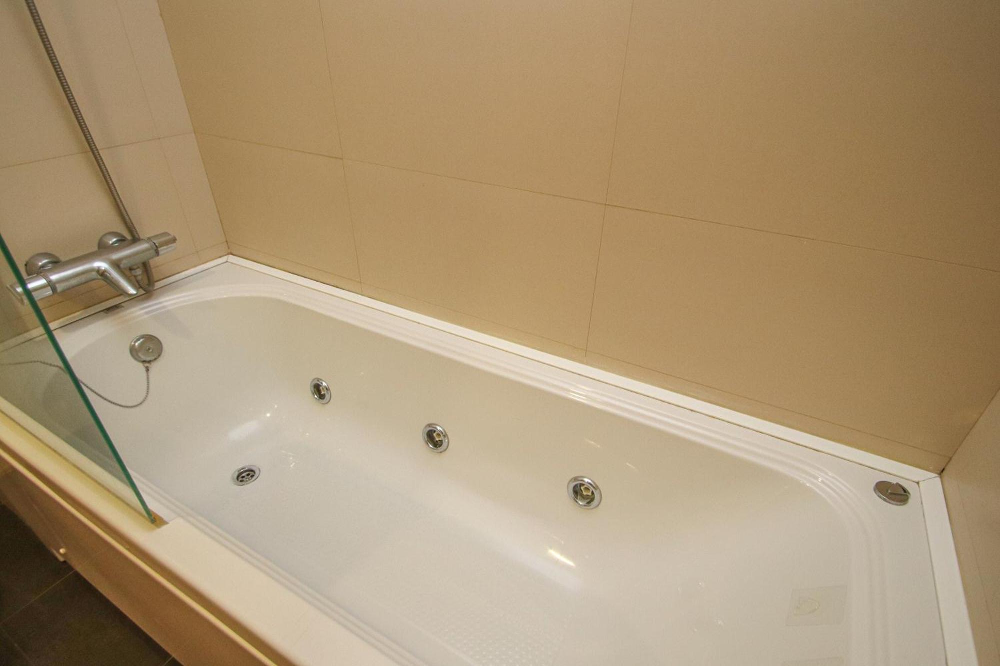 Luxury Apt In Plaza De Espana - Free Parking セビリア エクステリア 写真