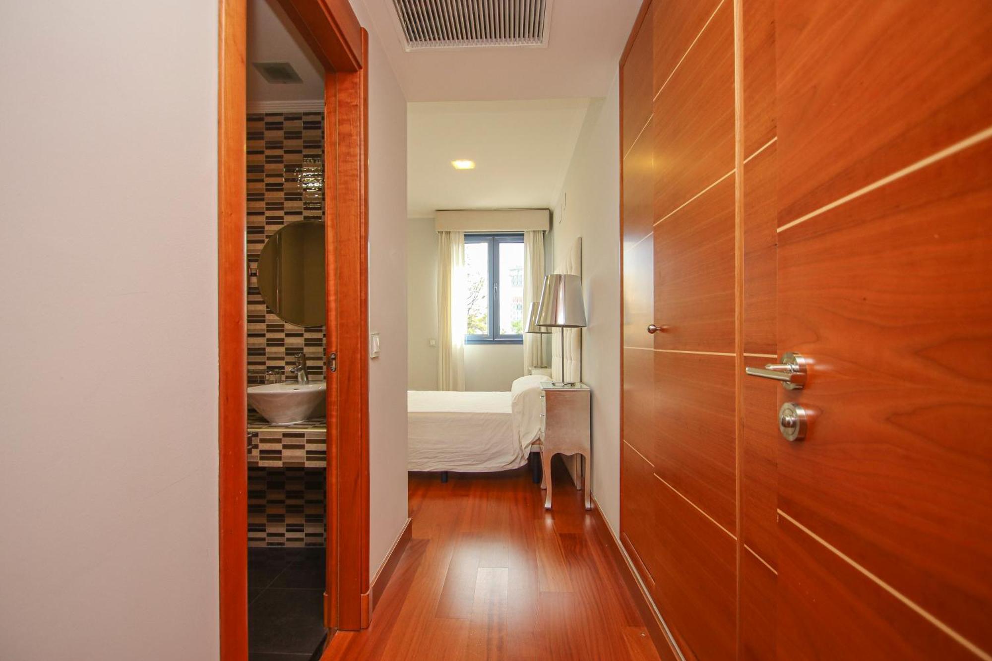 Luxury Apt In Plaza De Espana - Free Parking セビリア エクステリア 写真