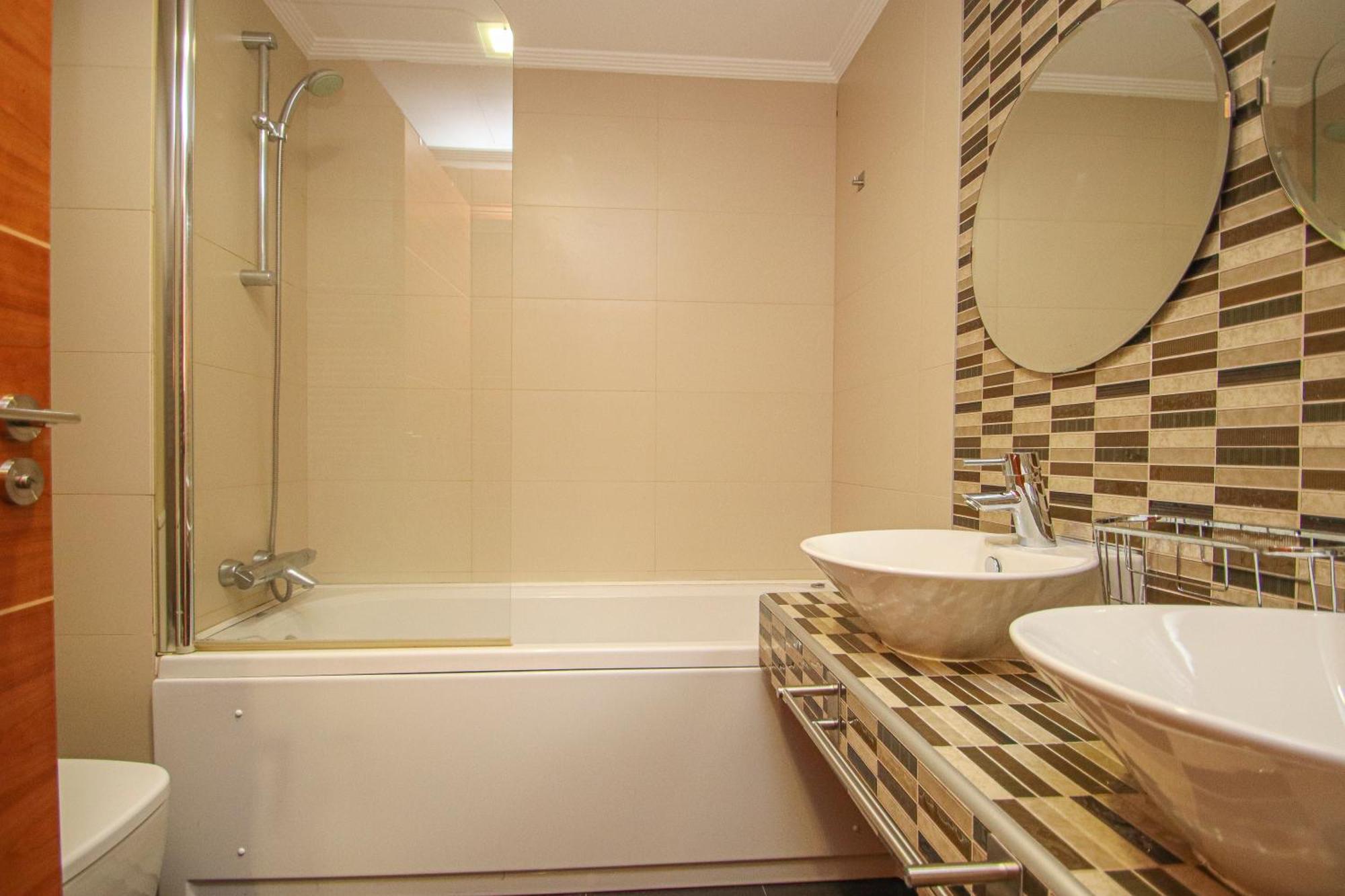 Luxury Apt In Plaza De Espana - Free Parking セビリア エクステリア 写真